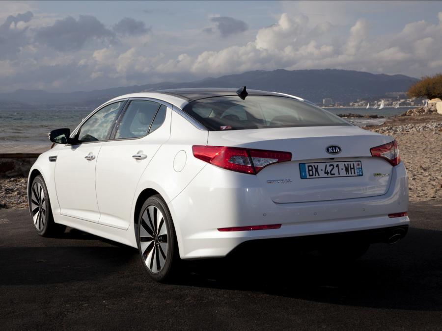  Kia Optima EcoDynamics 2011 года  (EU) (фото 8 из 33)